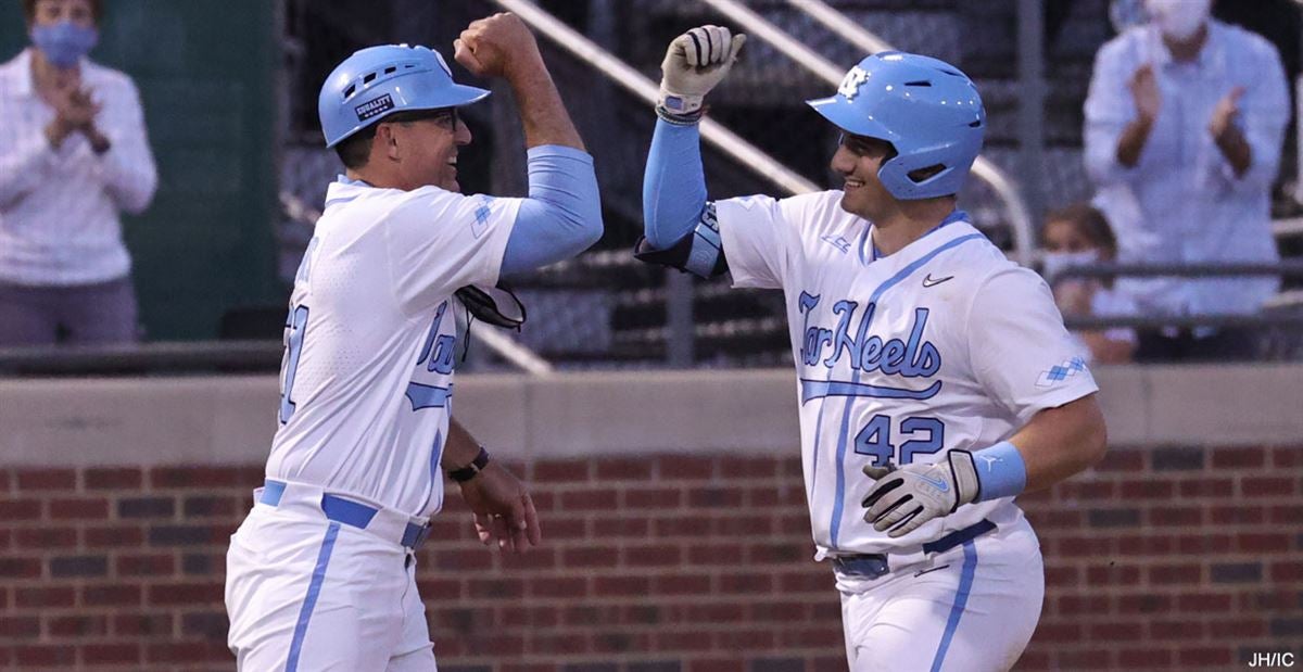 UNC Baseball Sweeps Coastal Carolina In Walk-Off Style - Tar Heel Times -  3/6/2022