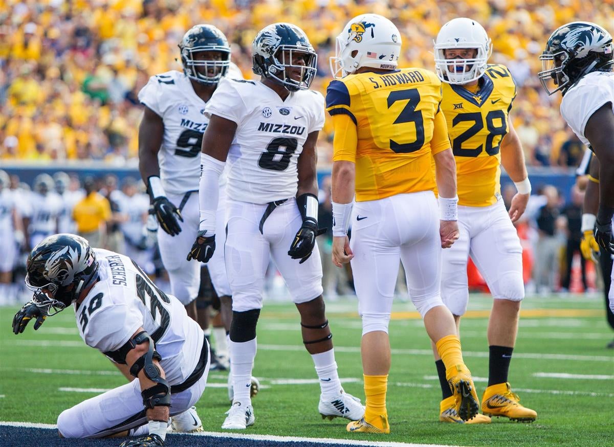 Mountaineer Uniform Database: 2016 Football Game 1: Mizzou