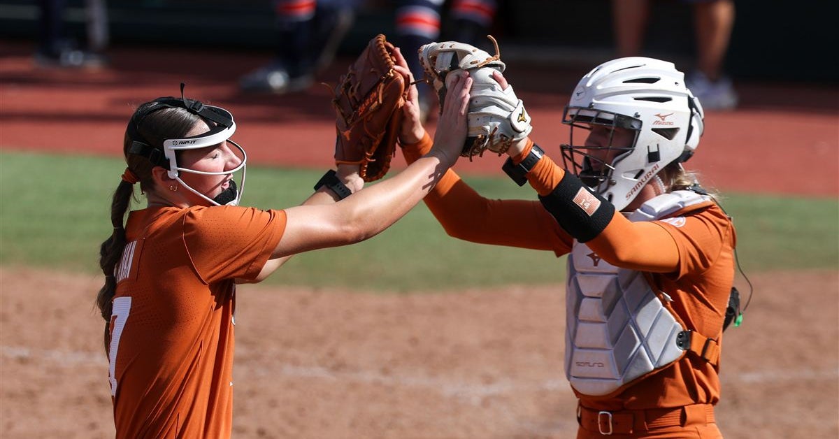 Against all odds, Texas softball takes two from Tennessee on Monday and advances to WCWS championship series