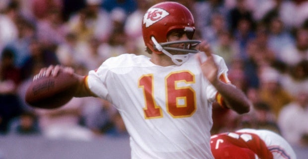 Elvis Grbac of the Kansas City Chiefs reacts to a questionable call