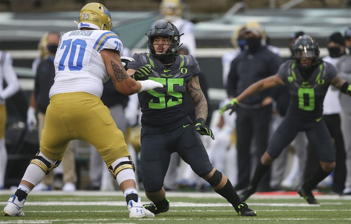 Oregon SO linebacker Andrew Faoliu elects to transfer out of the program