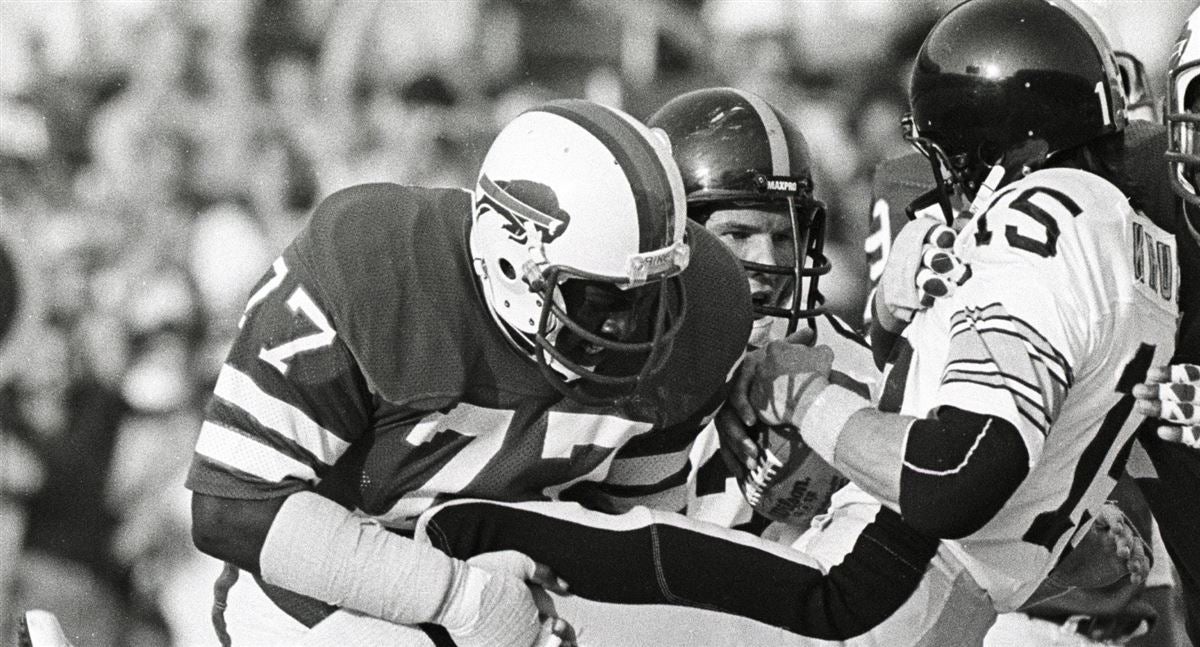 Gentle' Ben Williams, who played 10 years with Buffalo Bills, dies at age 65  