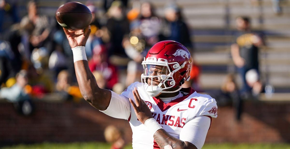 Arkansas Football: KJ Jefferson ranks high in 247Sports QB rankings