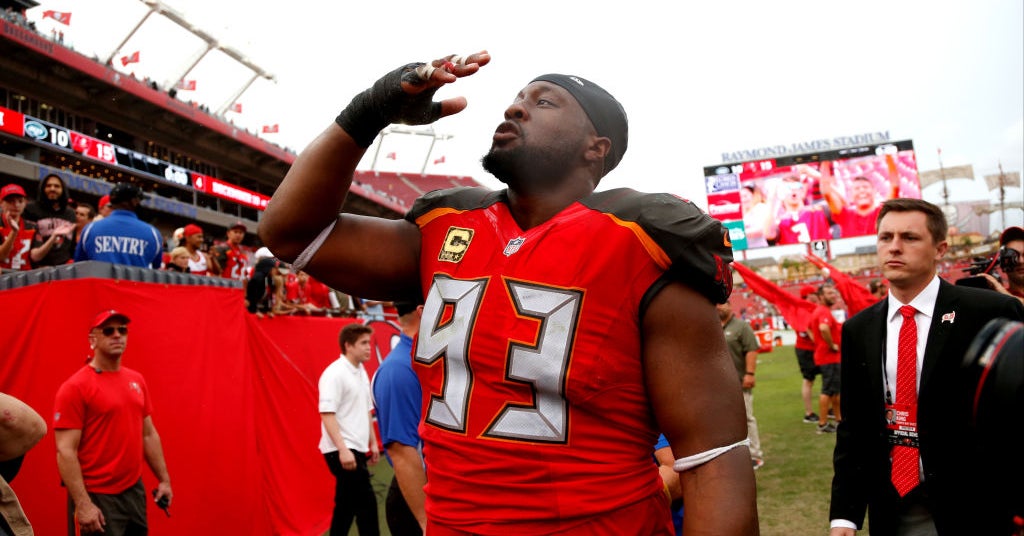 Gerald McCoy on Jameis Winston's infamous 'Eat the W' speech: 'Dawg ...