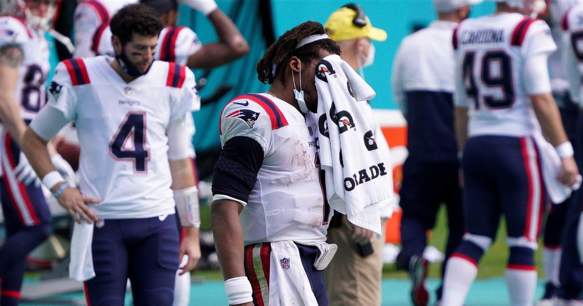 New England Patriots eliminated from playoffs with loss to Miami