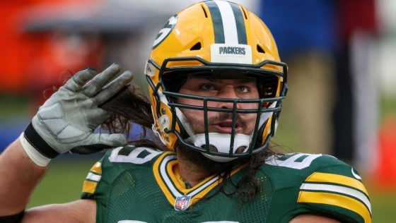 Rotation at left tackle hint at something wrong with David Bakhtiari?