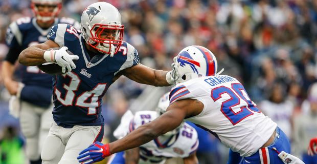 Shane Vereen playing some WR for Patriots 