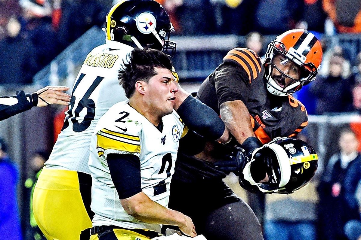 Nfl Fines Combined 32 Players For Steelers Browns Brawl