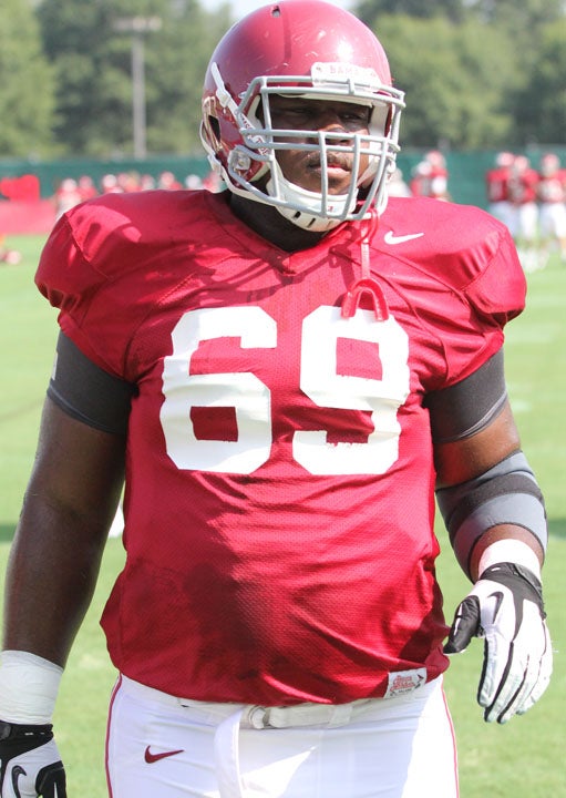 Alabama DT Joshua Frazier Was Nicknamed The Sex Machine By Teammates  Because He Wore #69