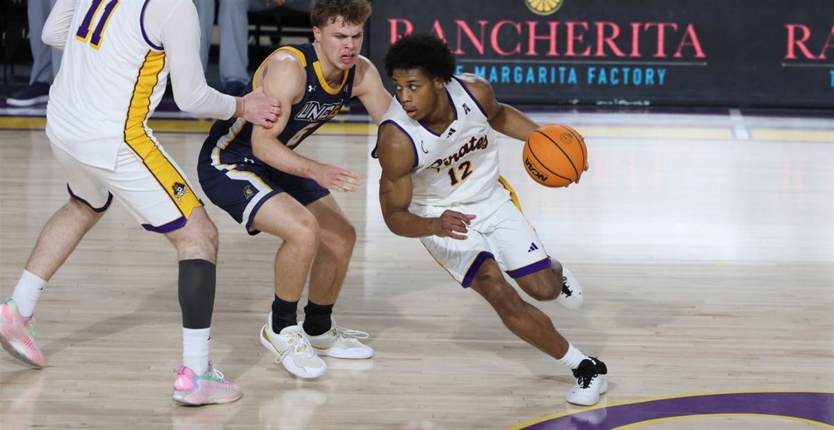 Riley returns for one more game at The Liacouras Center