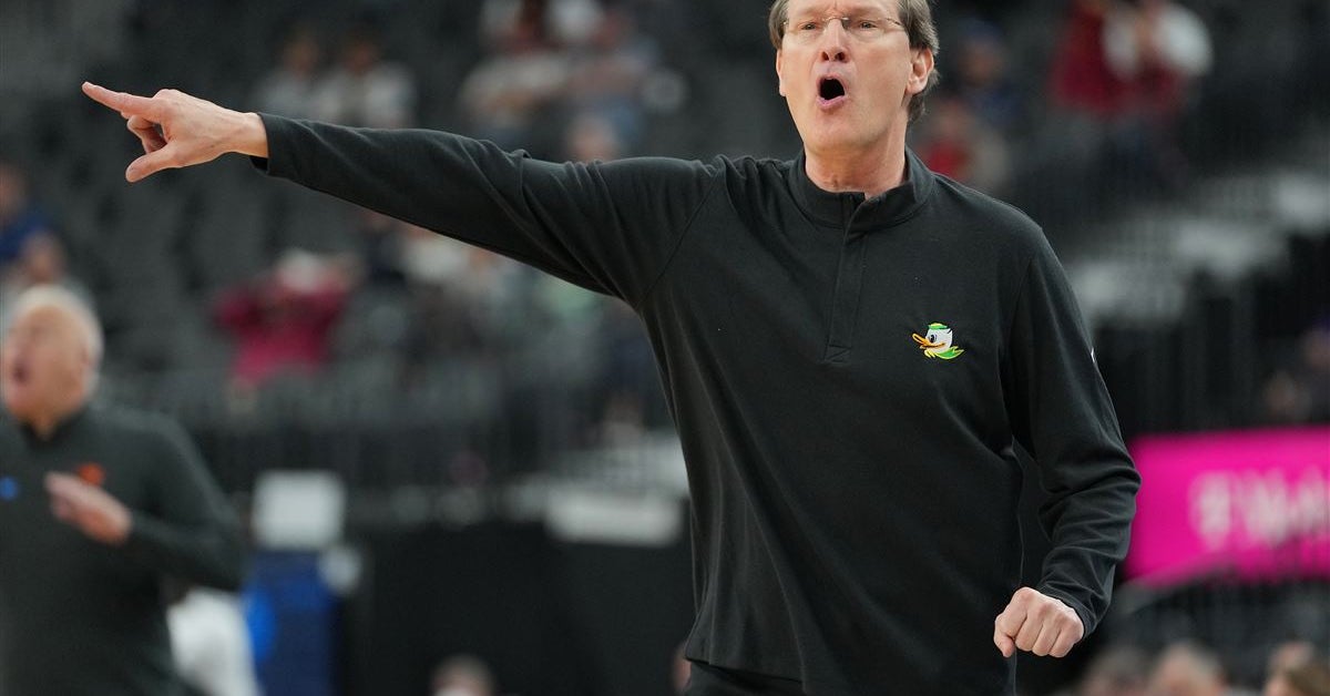 Dana Altman and Oregon enter new year with a new staff, new roles