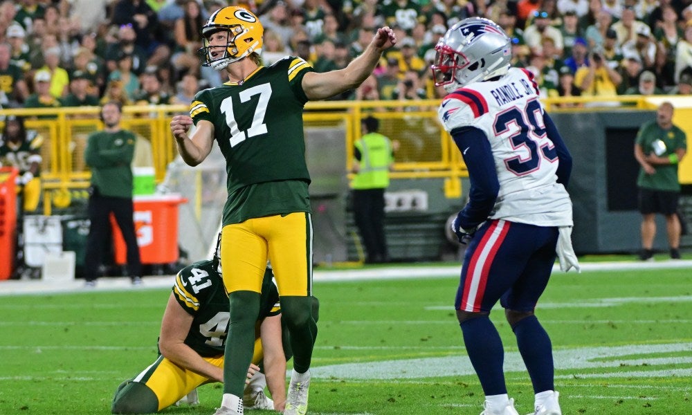 Packers may bring back veteran kicker Mason Crosby