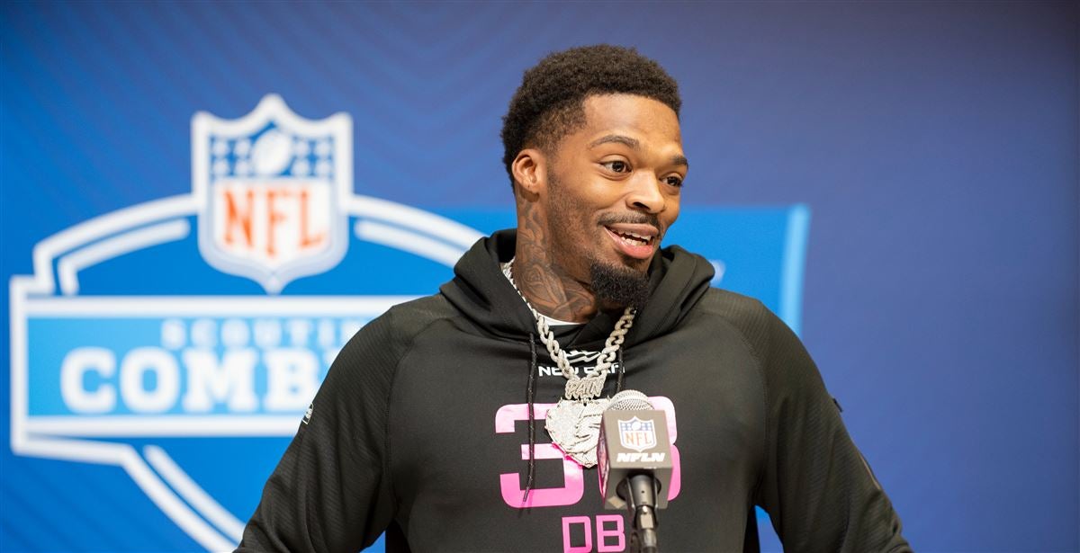 For those who could not: Alijah Clark's path to the pros
