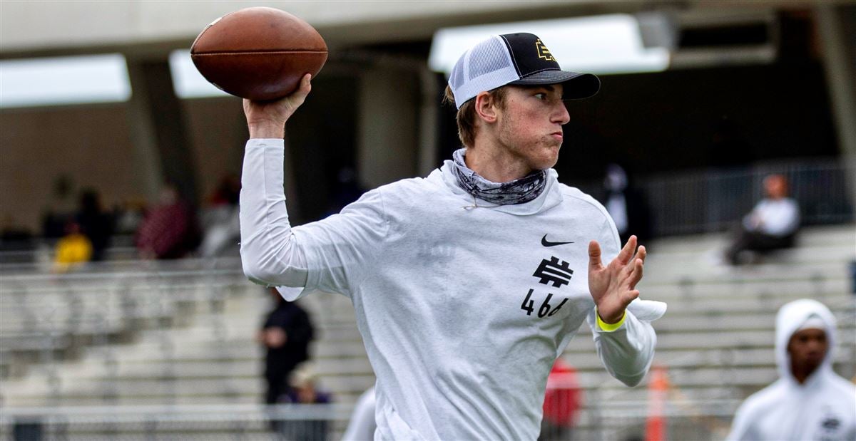 Brady Dever, Fort Bend Christian Academy, Quarterback