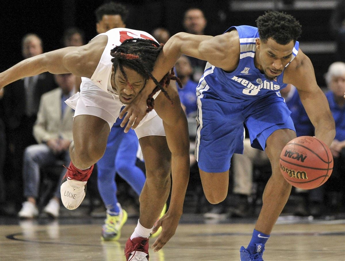 Memphis basketball: Penny Hardaway debut has Kyvon Davenport