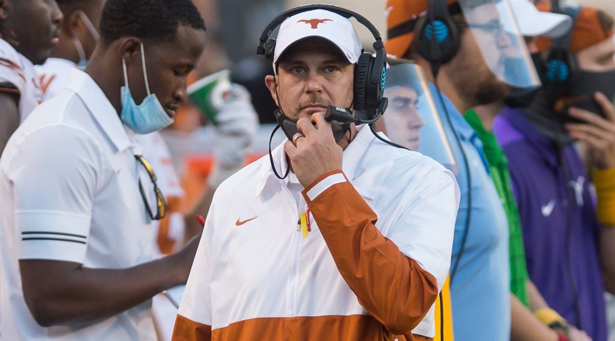 Texas AD feeling the pressure to make decision on Tom Herman