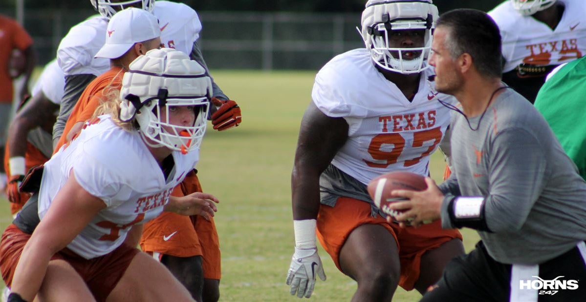 Longhorn Links (Aug 23) Hype continues ahead of season opener