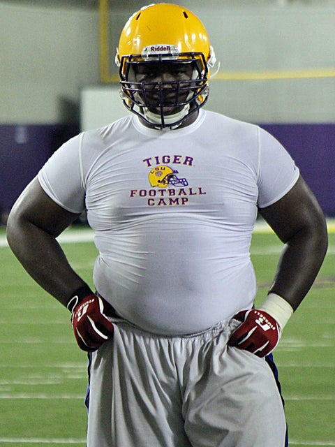 Lafayette native Tyler Shelvin soaks in national title win