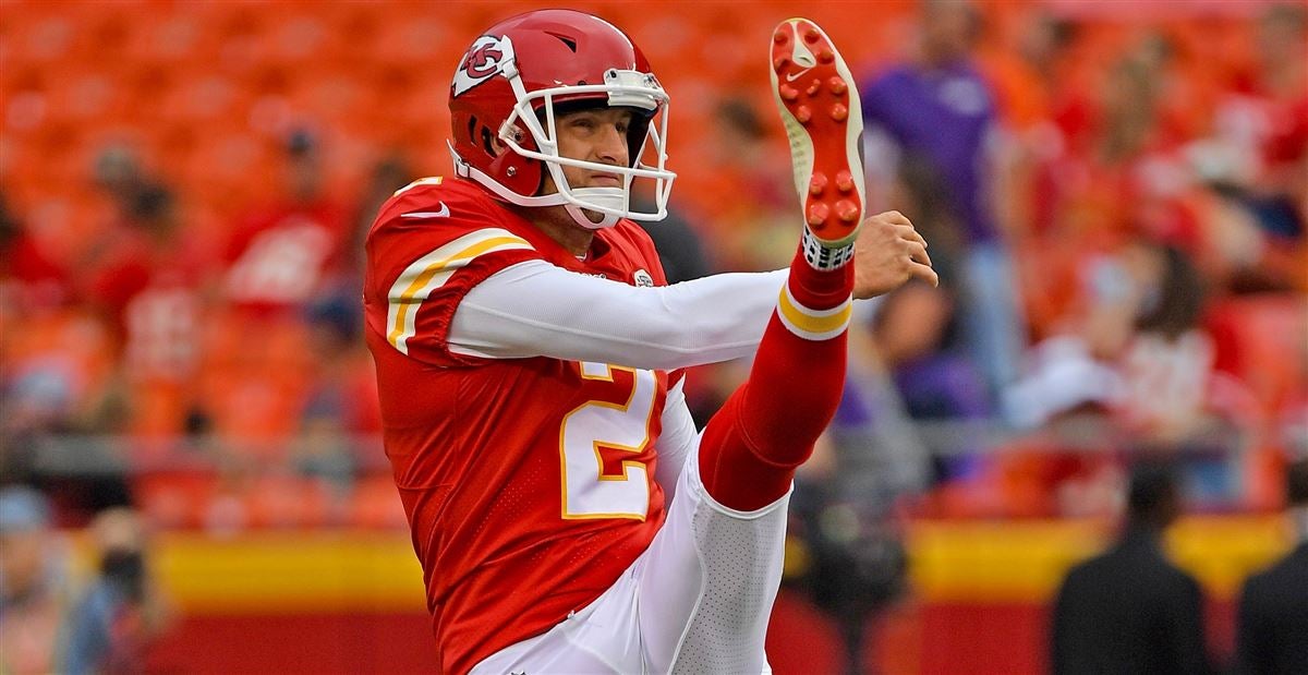 Dustin Colquitt added to Tampa Bay Buccaneers practice squad