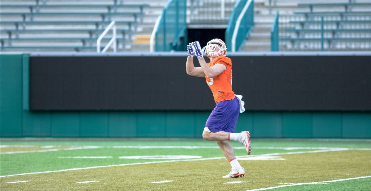 Hunter Renfrow – Clemson Tigers Official Athletics Site