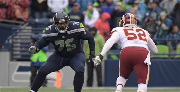 After short holdout, Seahawks ink top pick Witherspoon to deal