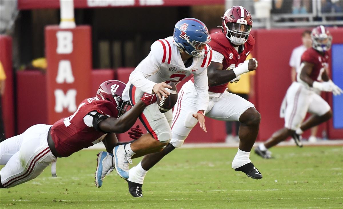 Inside the Ole Miss Locker Room Lane Kiffin addresses Rebels' loss at