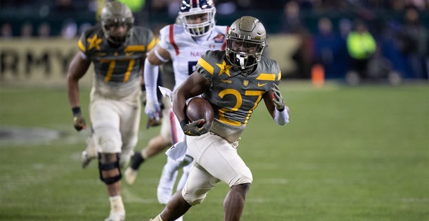 247Sports on X: College football's 30 best uniforms ahead of 2023 season,  ranked:   / X