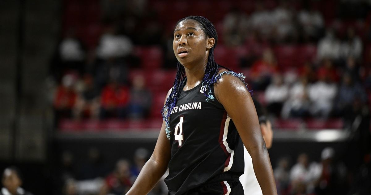 college-basketball-rankings-south-carolina-still-no-1-in-top-25-women