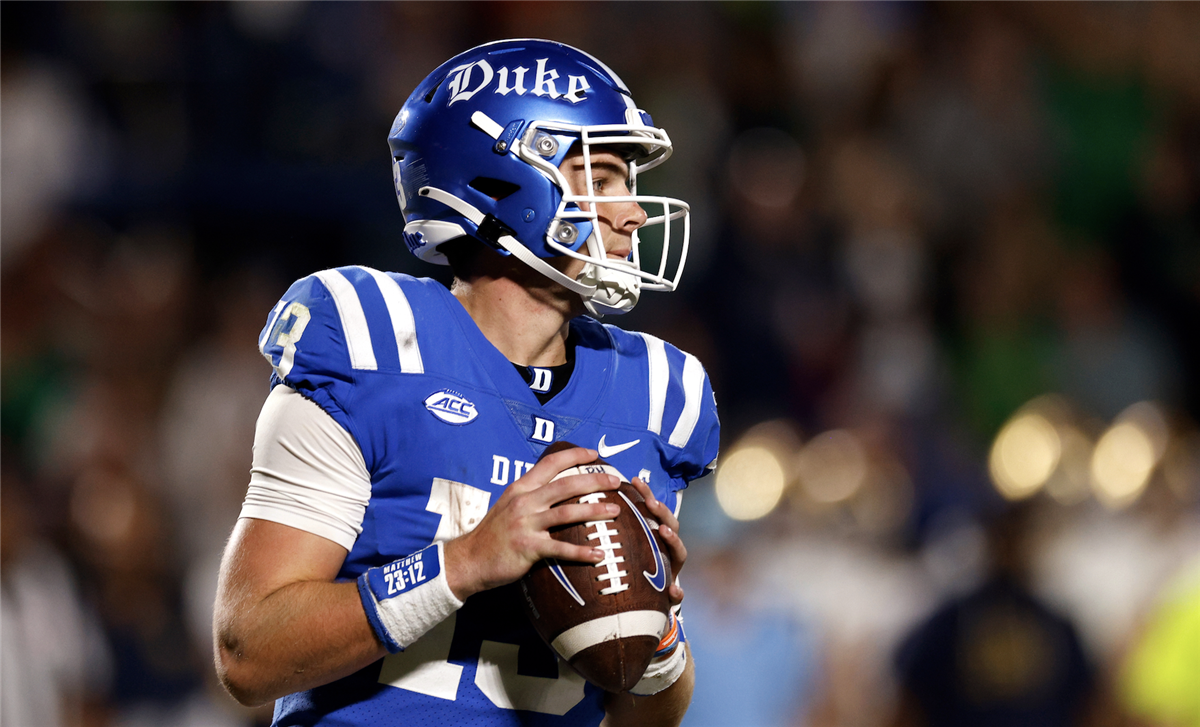 Duke transfer quarterback Riley Leonard commits to Notre Dame football