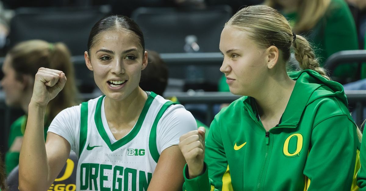 Three items of note from Oregon's 70-34 win over Utah State