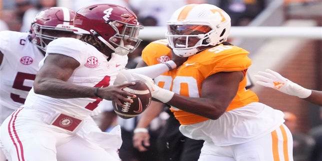 Instant analysis: Alabama sloppy, then slips in second half to lose to Tennessee