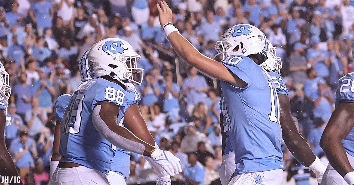 UNC Breaks Away from Florida A&M in Football Season Opener UNC Breaks Away from Florida A&M in Football Season Opener