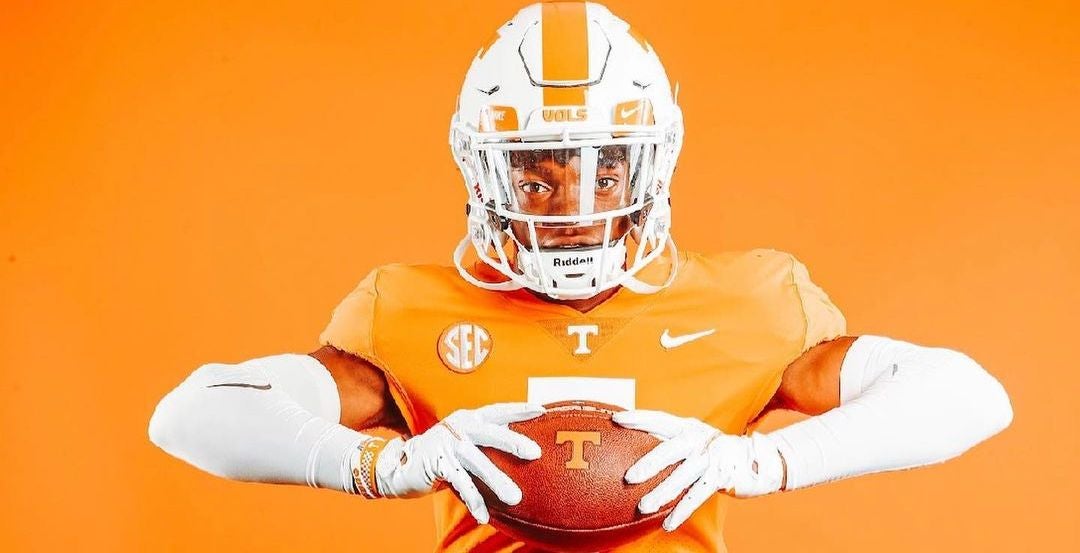 Vols double number of receivers with receptions from 2021 opener