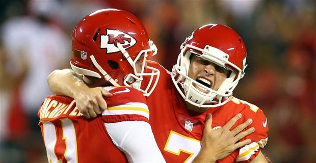 Bettor Loses Nearly $100K Parlay After Chiefs' Harrison Butker Misses PAT