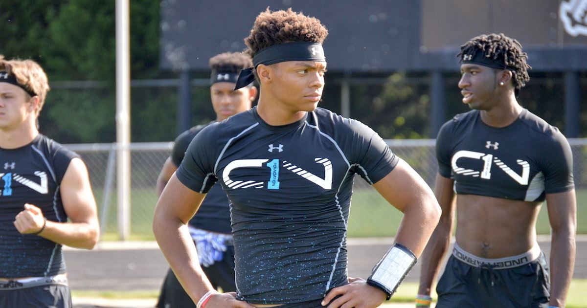 Georgia Bulldogs: Justin Fields decommits, twitter reacts