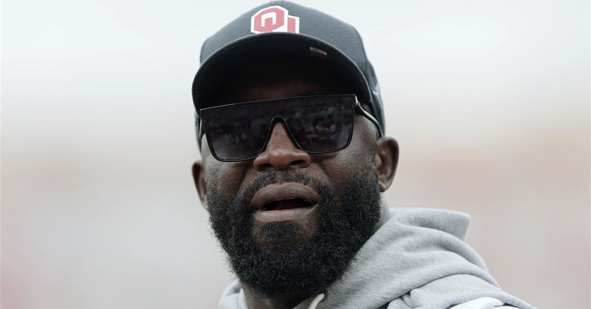 Buffalo Bills set to hire Oklahoma's Jay Valai as defensive backs coach