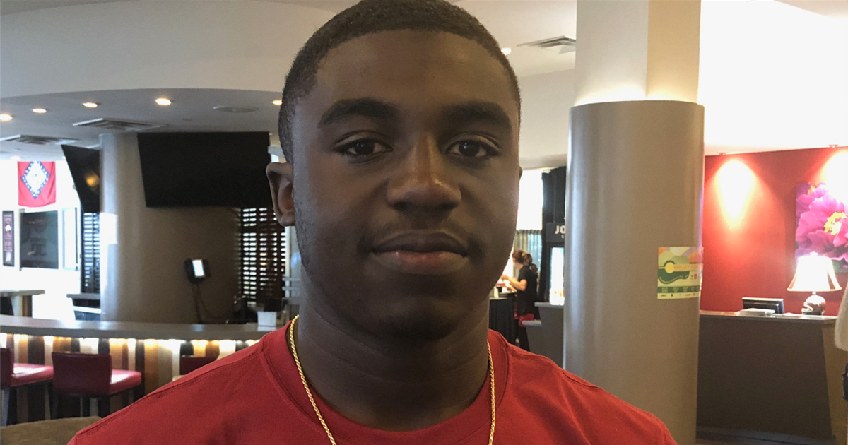 Hogs among leaders for RB Aaron Young following official visit