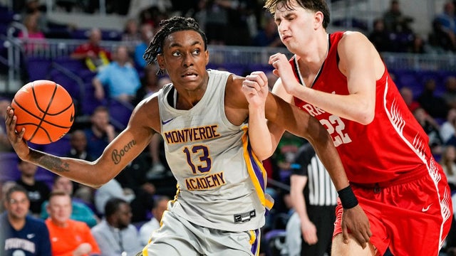 Three-star center Hakeem Weems commits to Georgia