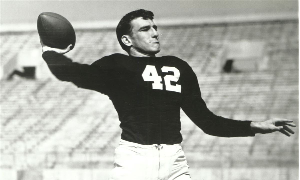 Rebel legend Charlie Conerly among semifinalists for 2024 Pro Football ...