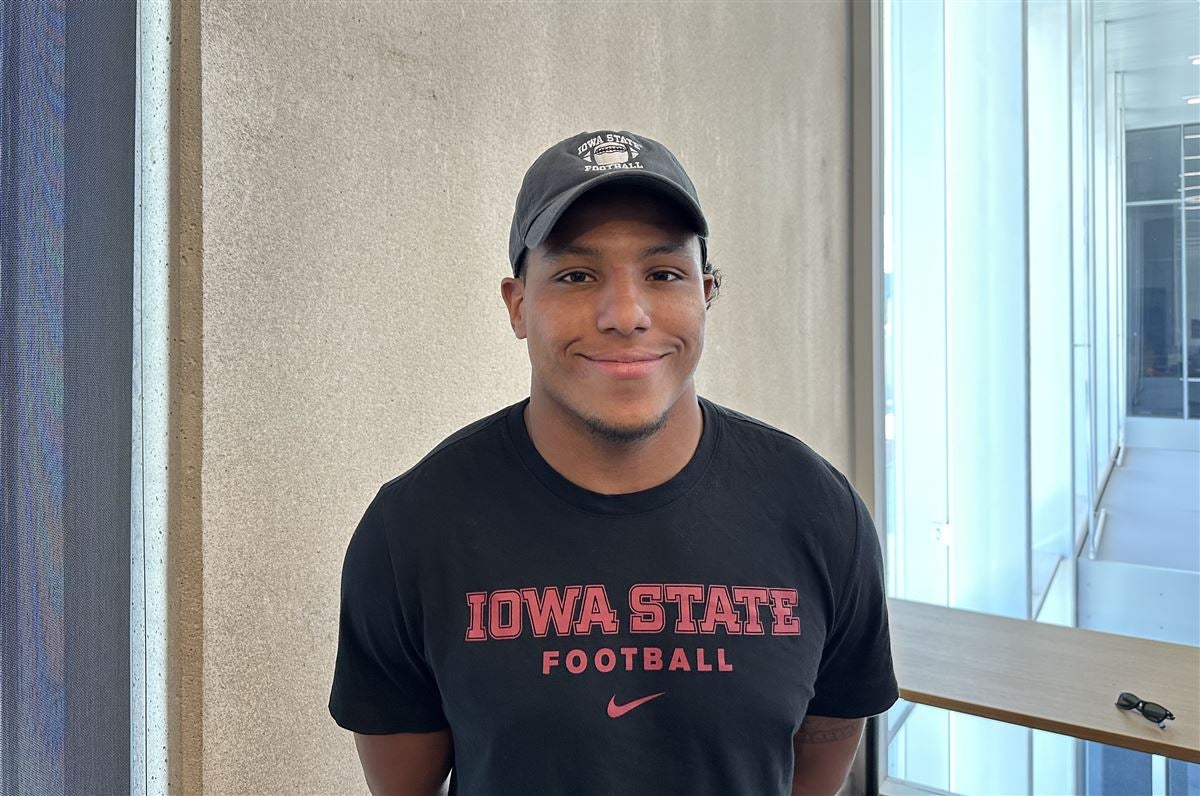 Eli Sanders talks personal growth this offseason, RB competition