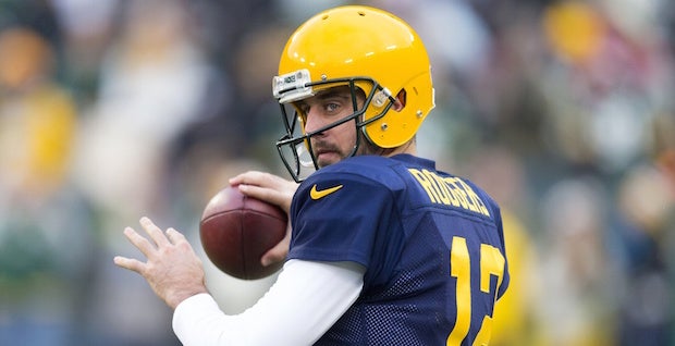 Green Bay Packers unveil new throwback uniforms for 2015