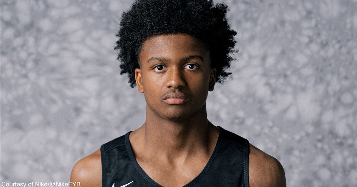 Nike Elite 100 Tuesday: Top-20 rising junior Qayden Samuels leads several standouts Nike Elite 100 Tuesday: Top-20 rising junior Qayden Samuels leads several standouts