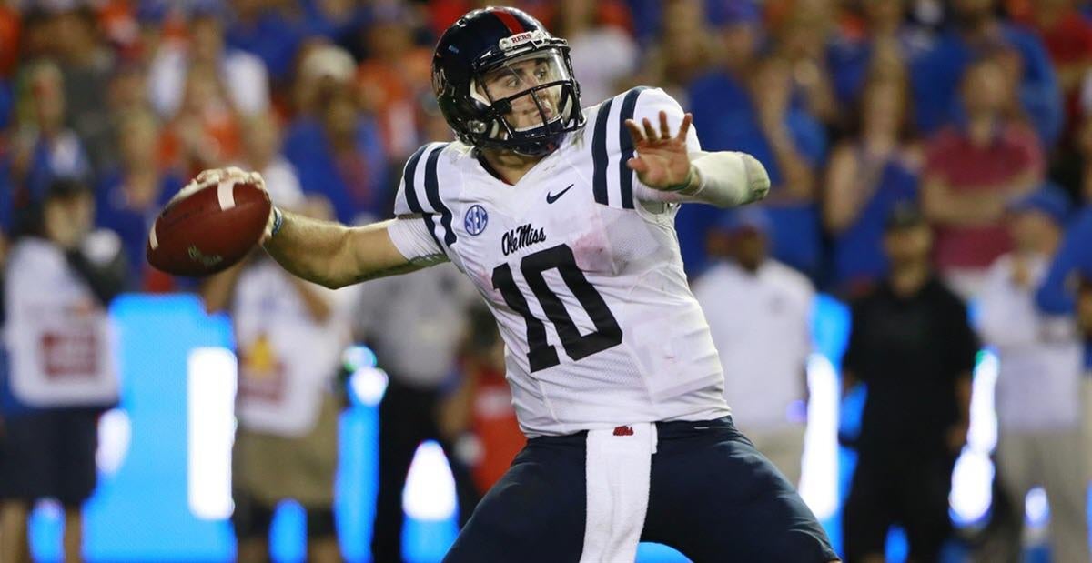 The 10 best offenses in college football