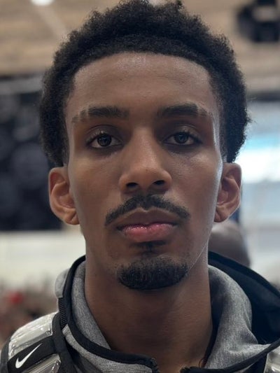 Xavier Skipworth Photo