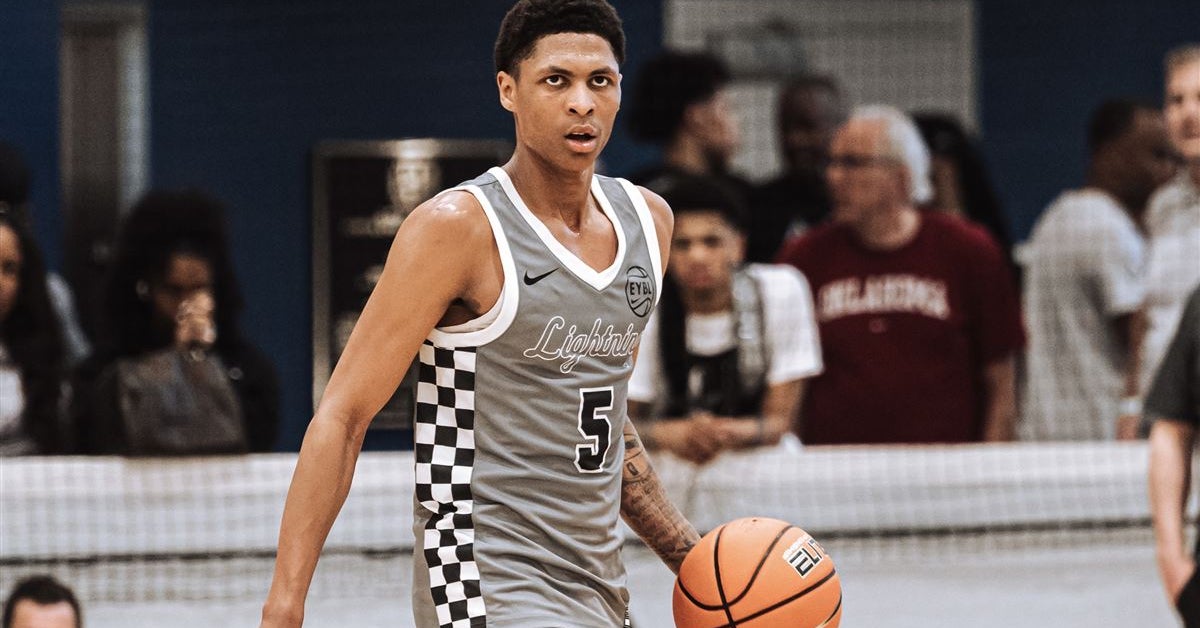 2025 5-star guard Meleek Thomas commits to Arkansas 2025 5-star guard Meleek Thomas commits to Arkansas