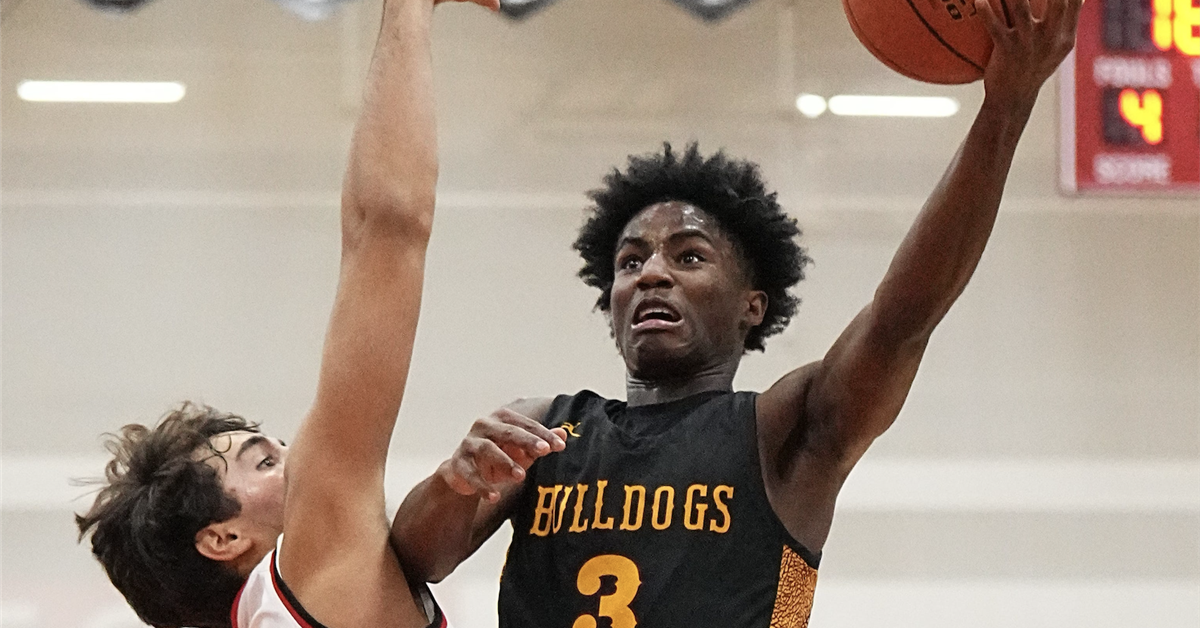 Yusef Jr Yusef Gray Jr. hits dagger 3-pointer in high-ranking win over Waukee ...