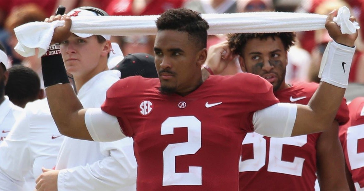 Jalen Hurts reacts to DeVonta Smith winning Heisman