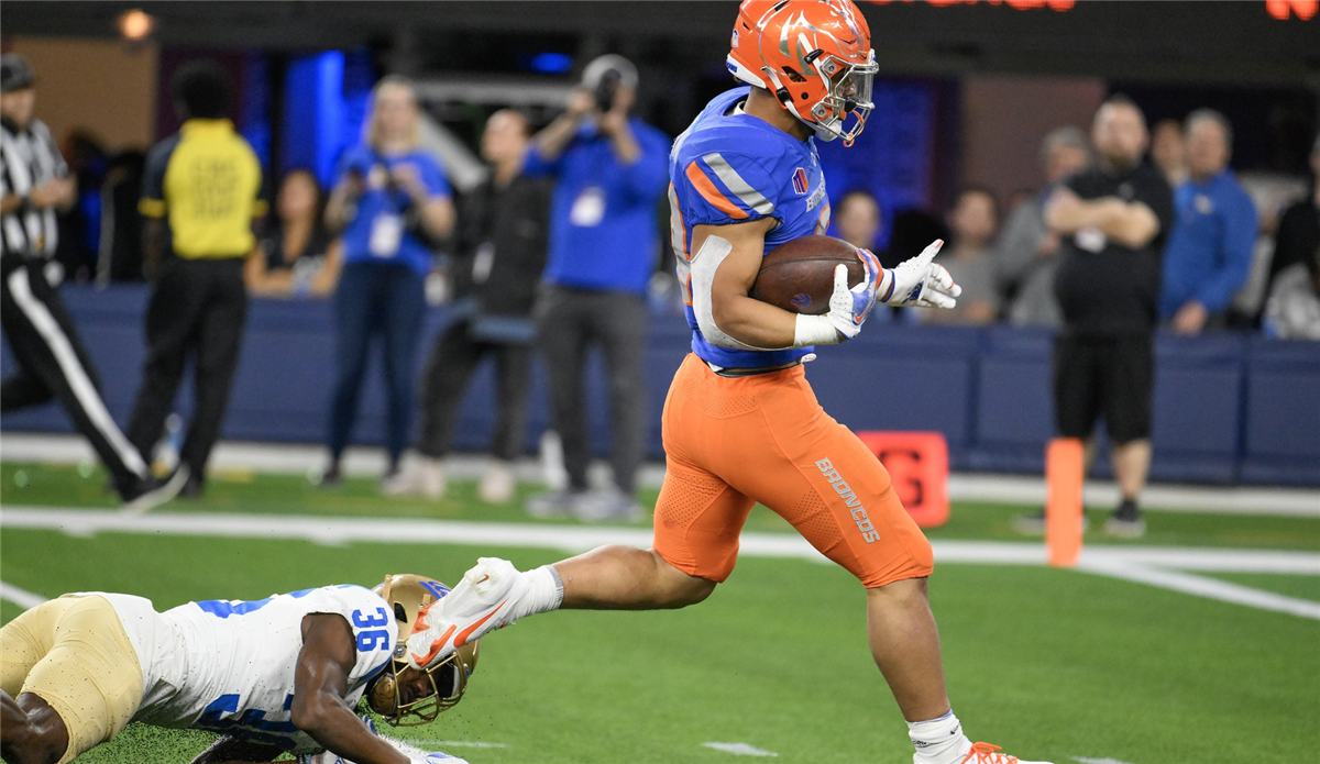 Boise State Bowl Game Matches Season With Some Good, Some Not So Good