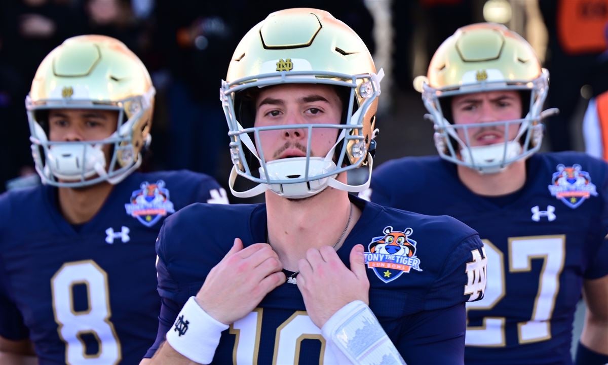 WATCH: Notre Dame leads 7-0 after Steve Angeli touchdown pass