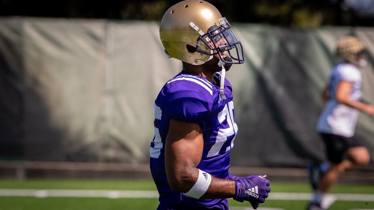 Huskies get commitment from Juanita running back Salvon Ahmed